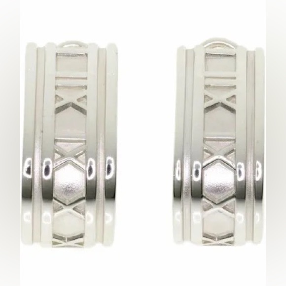 💯% AUTHENTIC ❤️ Tiffany’s ATLAS Clip On Earring - Picture 1 of 7